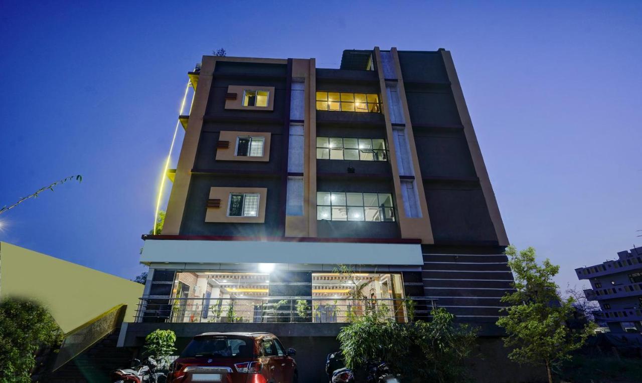 Fabhotel Galaxy Parkfabhotel Galaxy Park, Nr To Rajiv Gandhi International Airport-Hyderabad Shamshabad Bagian luar foto