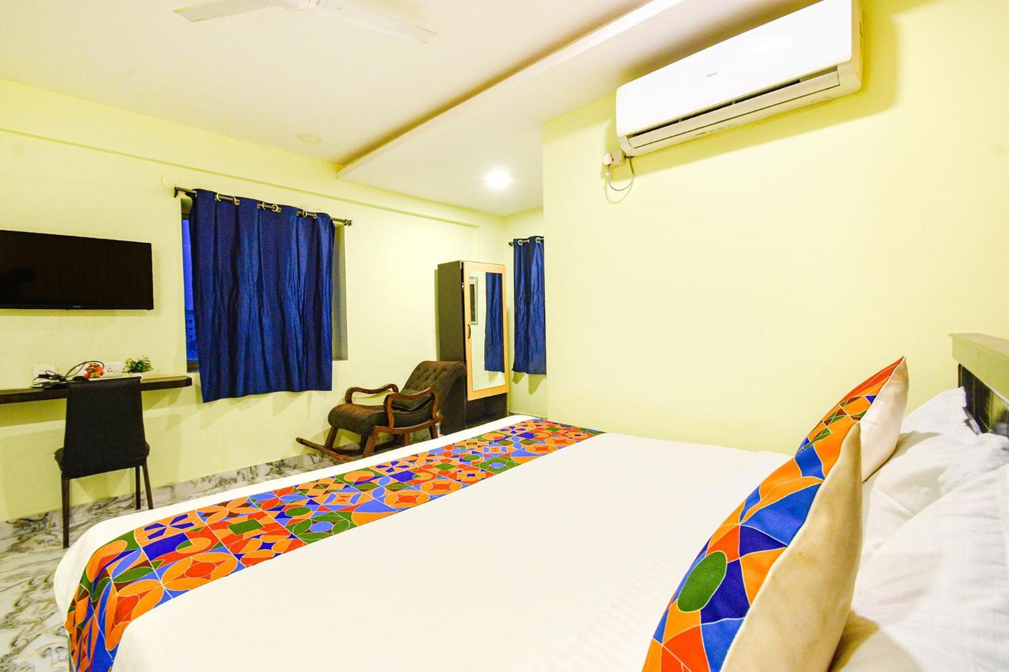 Fabhotel Galaxy Parkfabhotel Galaxy Park, Nr To Rajiv Gandhi International Airport-Hyderabad Shamshabad Bagian luar foto