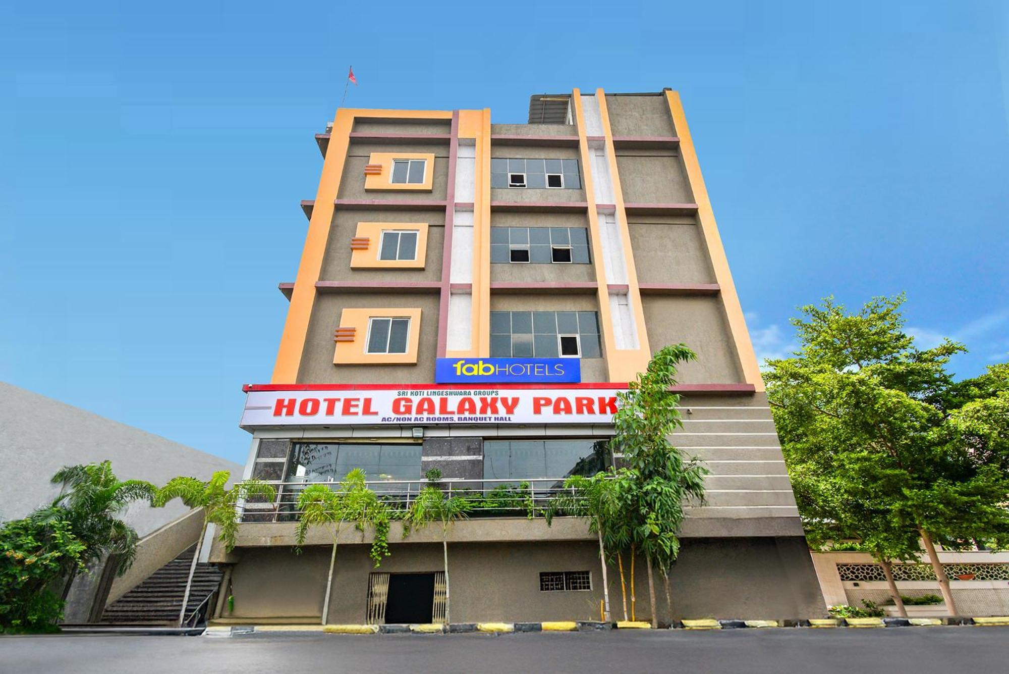 Fabhotel Galaxy Parkfabhotel Galaxy Park, Nr To Rajiv Gandhi International Airport-Hyderabad Shamshabad Bagian luar foto